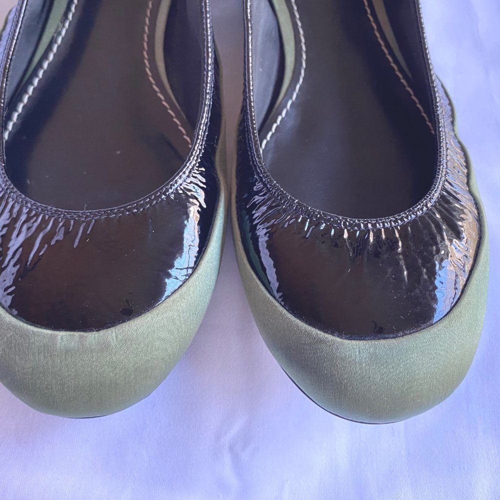 New Linea Paolo Green Satin Gayle Flats with Black Patent Trim